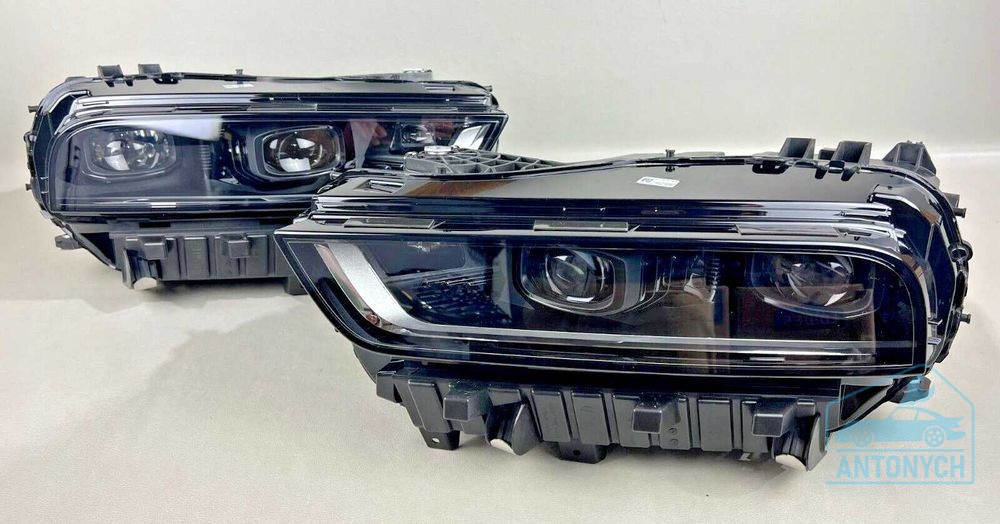 Комплект оригінальних фар DRL для BMW X7 G07 LCI — фото 1 з 7